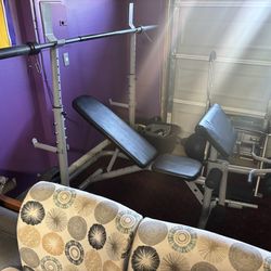 Full Adjustable Bench and Weights Set
