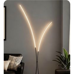 Modern LED Arc Floor Lamp – Dimmable w/ Remote – Brand New
