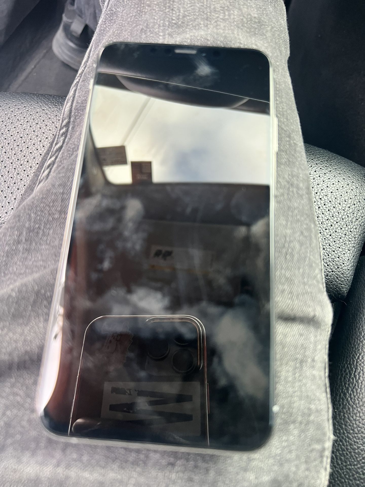 iPhone X