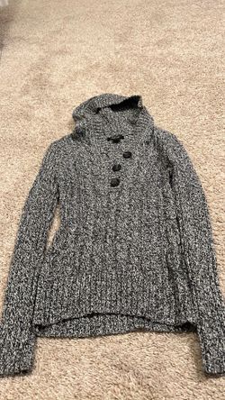 Women’s hooded sweater size small