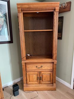 Oak Cabinets (Set of 3)