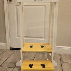 Little Partners Foldable Toddler Tower