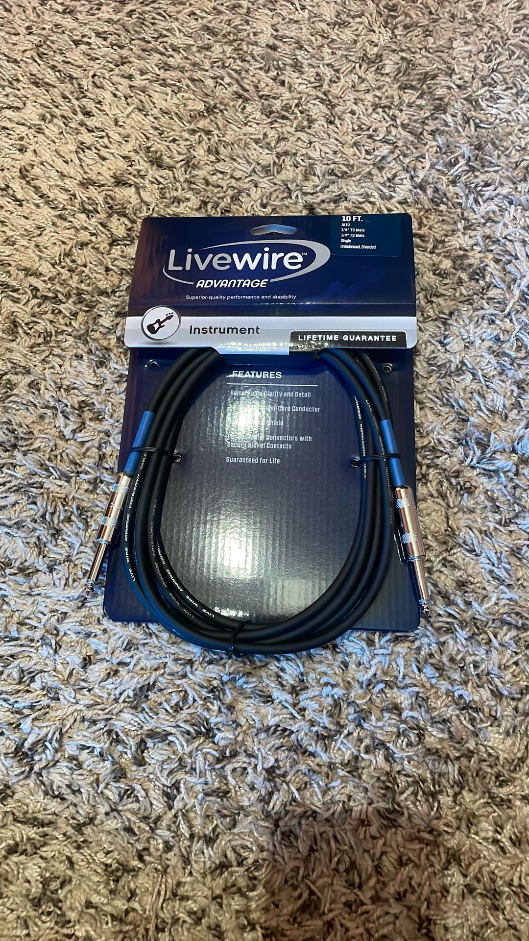 Cable (Livewire 10ft 1/4”)