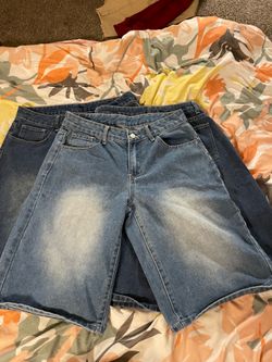 3 jorts, size 28, 26, light washed blue and medium blue