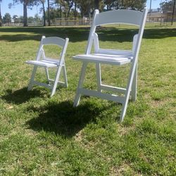 Kid’s Resin White Folding Chairs