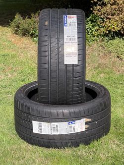 Michelin Pilot Sport 4S 265/35ZR18 Tires – Set of 2