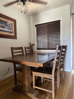 Dinning Table