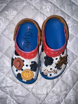 Boy crocs