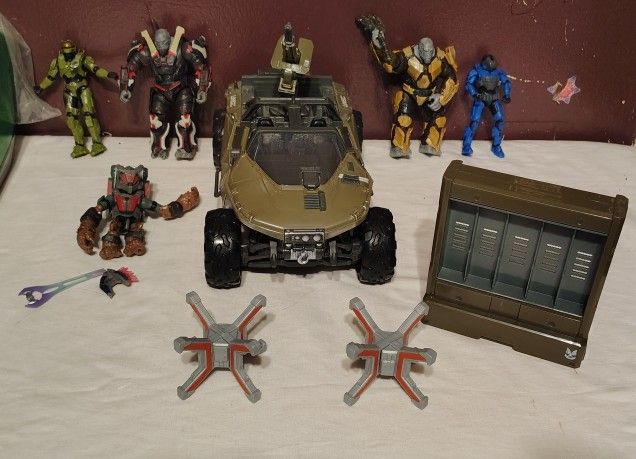 Halo Warthog Vehicle & Master Chief Figure Microsoft 2020 Jazwares other figures
