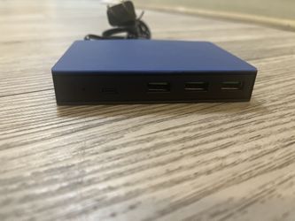 USB Hub Charging Station