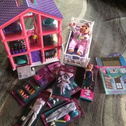 Fashion Doll With Playhouse, Car & Extra Outfits 