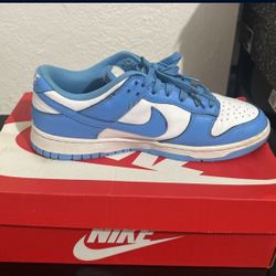 Jordan 1 Dunk Low Unc