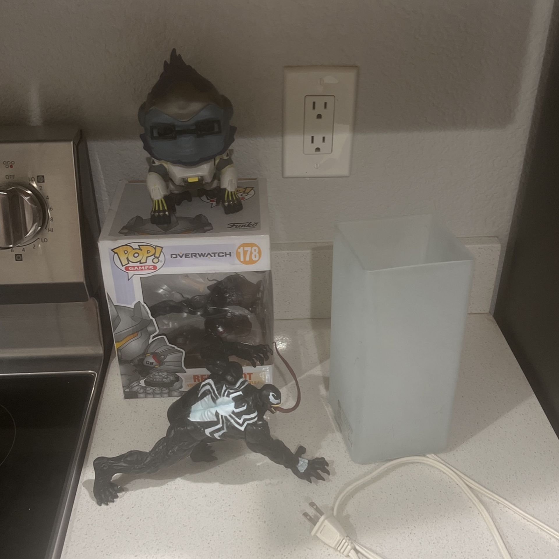 Random Figures And A. Light 