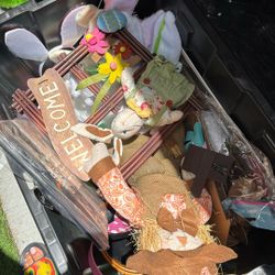 Free Easter  Decor For Classrooms