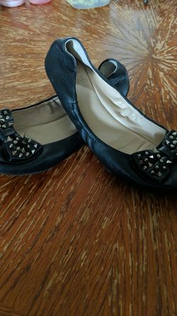 Vince Camuto Black Flats