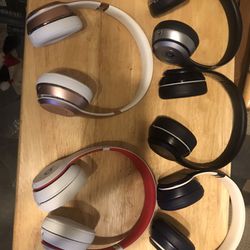 Apple Beats Solo 3 Wireless Headphones 