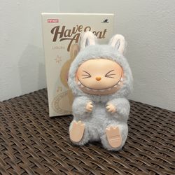 AUTHENTIC POP MART  The Monsters Have A Seat Vinyl Plush Pendant Labubu - HEHE