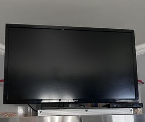 40 Inch Tv & Playstation 3! 