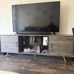 TV/Entertainment Console
