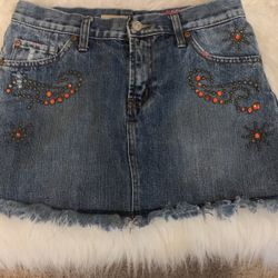 7 For All Man Kind Mini Jean Size 28