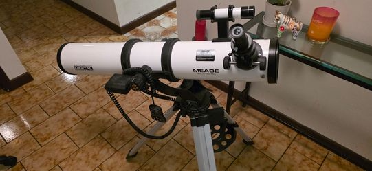 Meade Digital Telescope DS-114