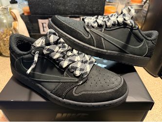 Travis Scott Jordan 1 Low Phantom size 11