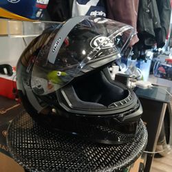 HJC Full-Face Motorcycle Helmet Black. Size large brand new DOT approved
