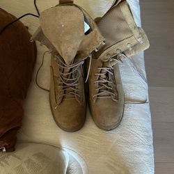 Boots 🥾 