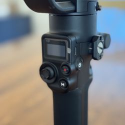 DJI Ronin SC2 Gimbal Stabilizer