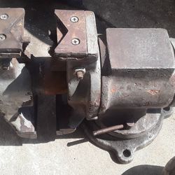 A Vintage Vise