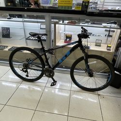 GT AGRESSOR PRO BIKE