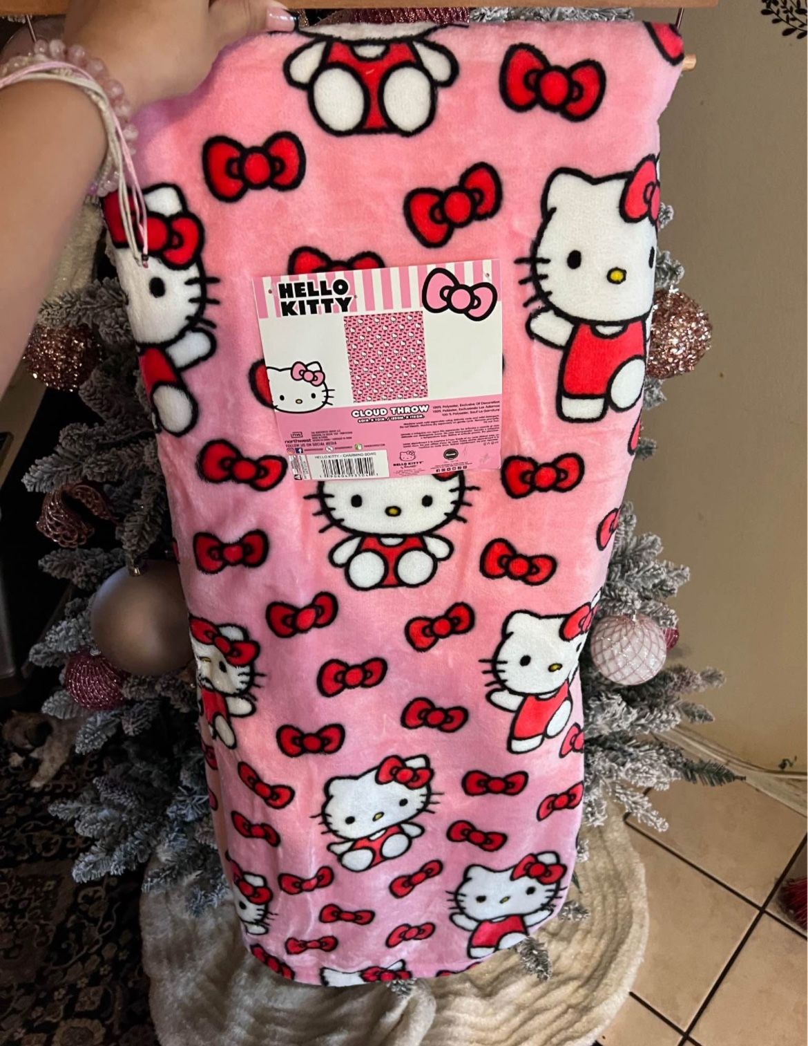 Hello Kitty Blanket