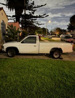 1992 Nissan Pickup