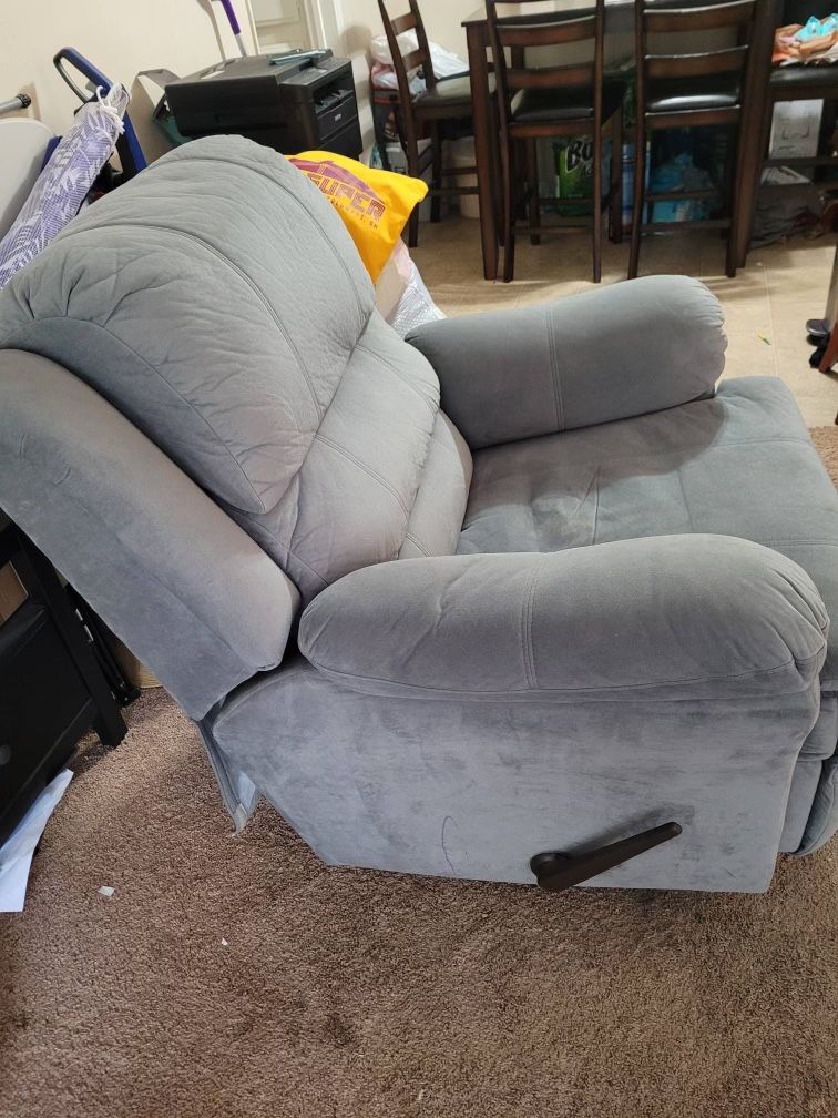 Reclining sofa chair