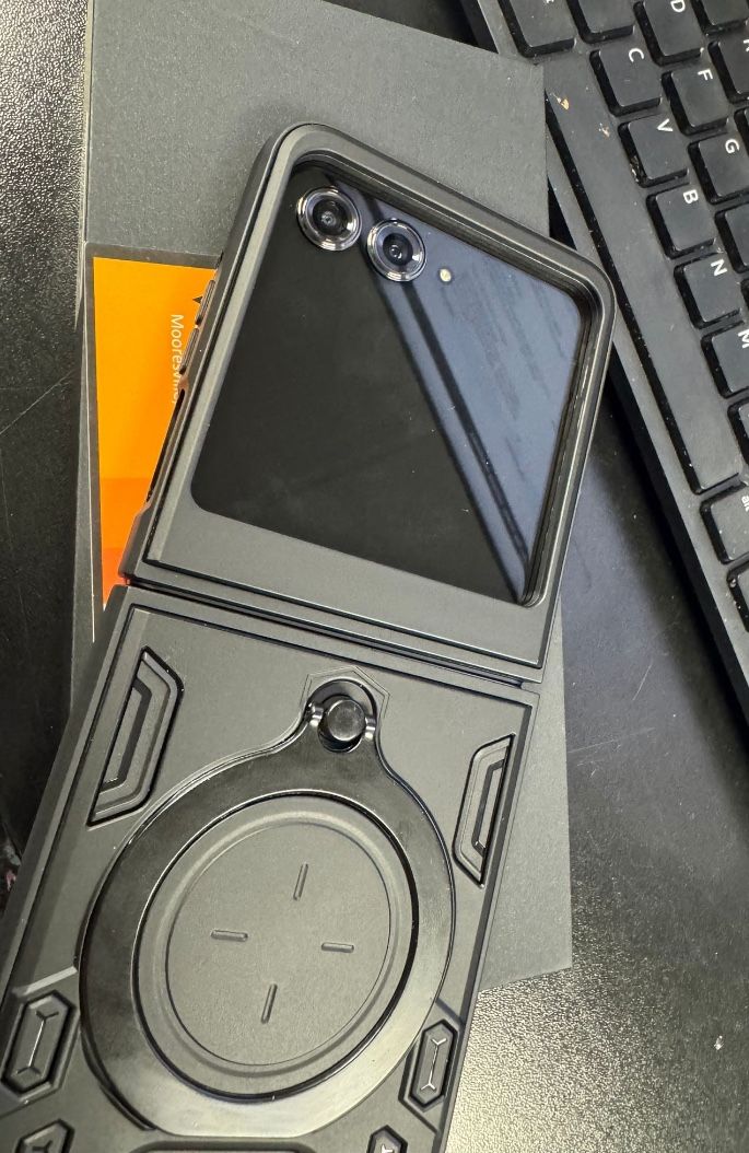 Moto Razr 2️⃣0️⃣2️⃣4️⃣