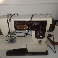 JCPENNY AND SINGER SEWING MACHINES 