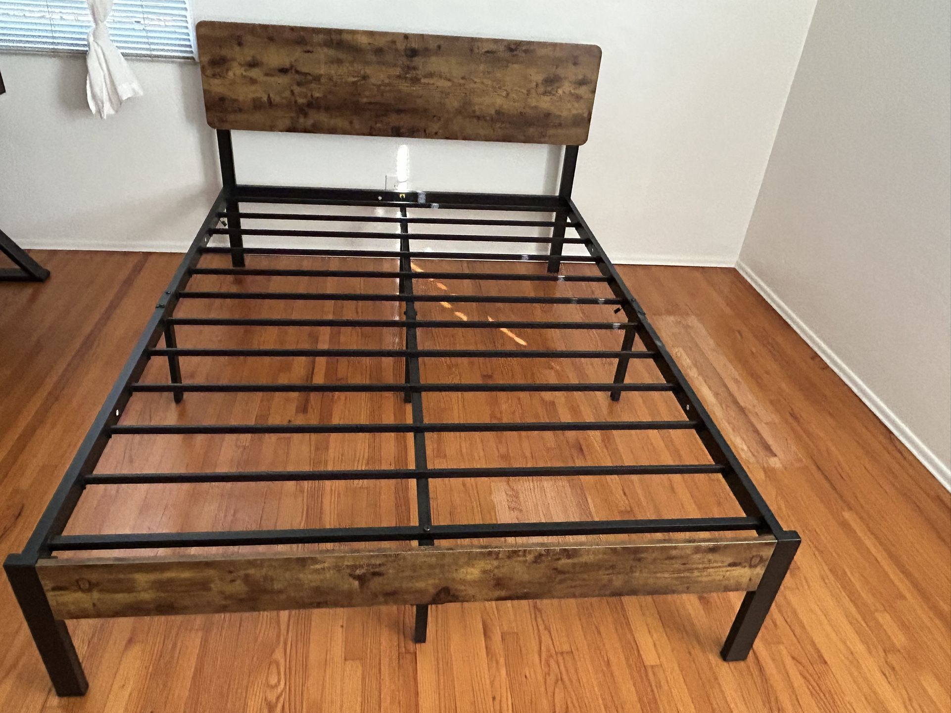 Full Size Bed Frame And Mattress