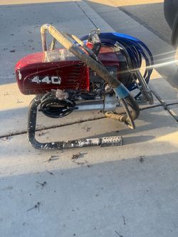 Titan 440 paint sprayer