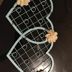 Rustic blue hearts wall decor.Can Hold Pictures