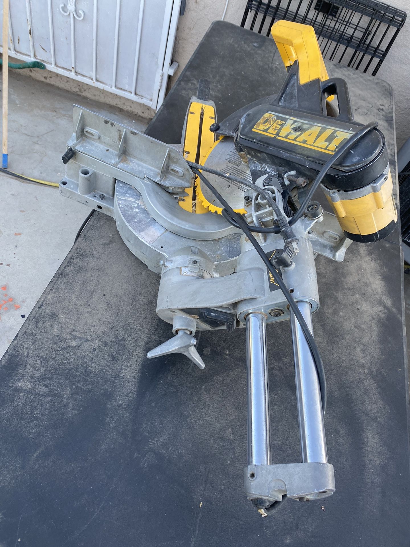 Saw