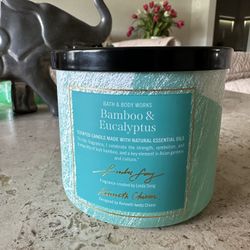Bath and Body Works 3 Wick Candle 14.5oz - Bamboo and Eucalyptus