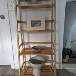 Sturdy bamboo wood ladder shelf