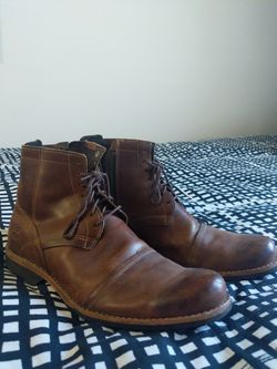 Mil millones mero barbilla Timberland MEN'S CITY 6-INCH SIDE-ZIP BOOTS for Sale in Los Angeles, CA -  OfferUp