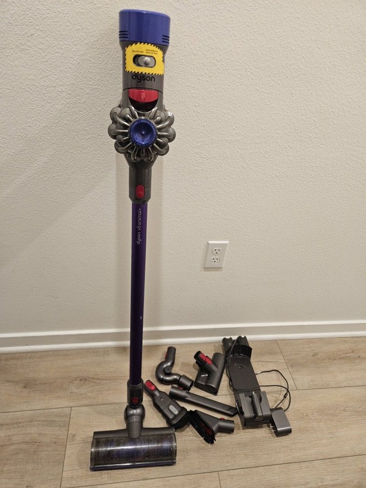 Dyson V8 Animal Plus Working Great