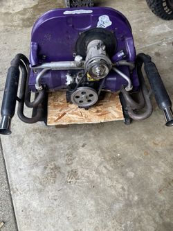 Big Pile Of VW Engine Parts