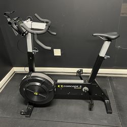 Concept2 Bike Erg Rower Rogue Fitness CrossFit 