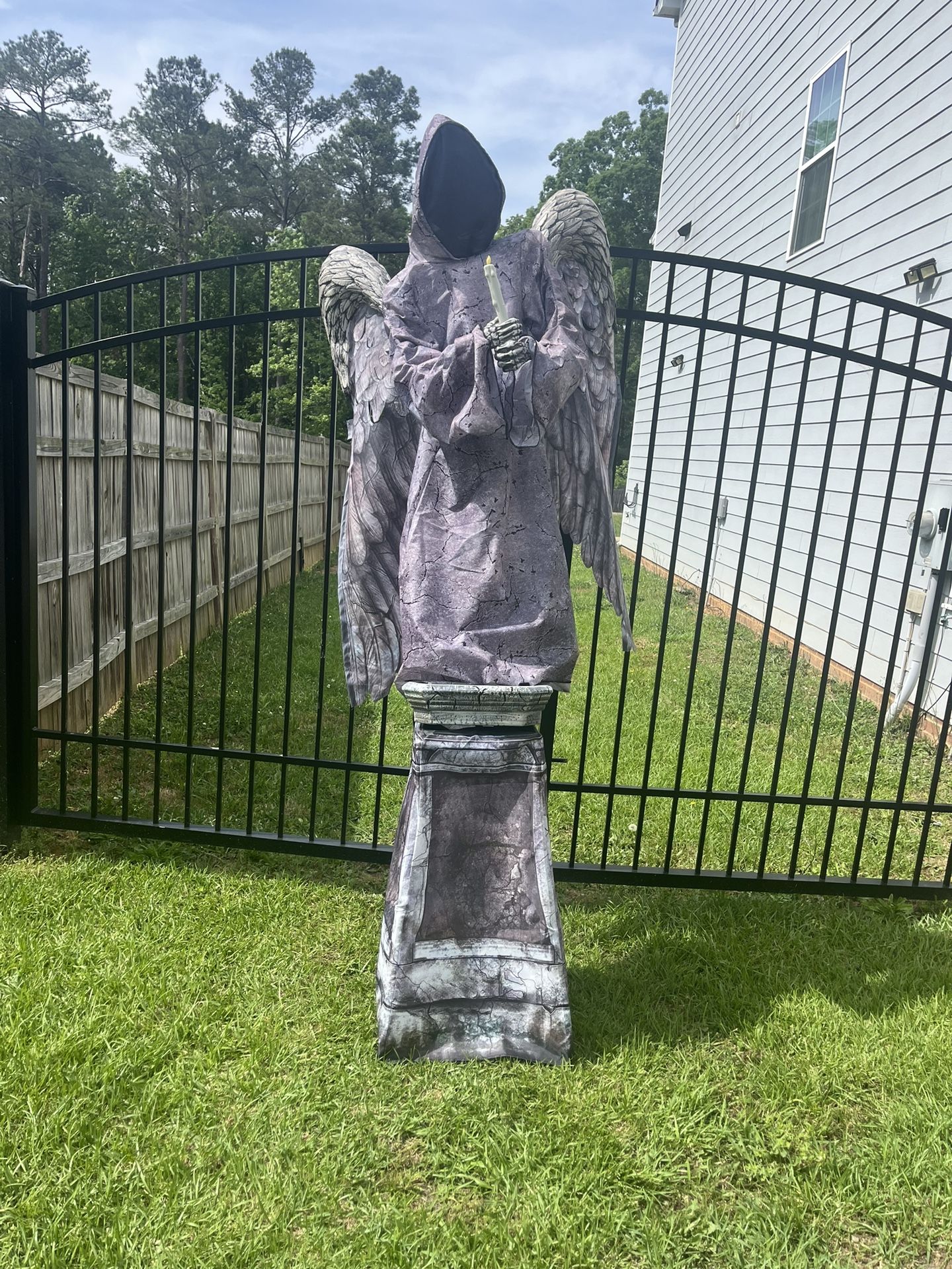 Halloween Graveyard Angel