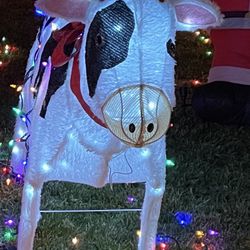 CHRISTMAS COW LAWN DECORATION 