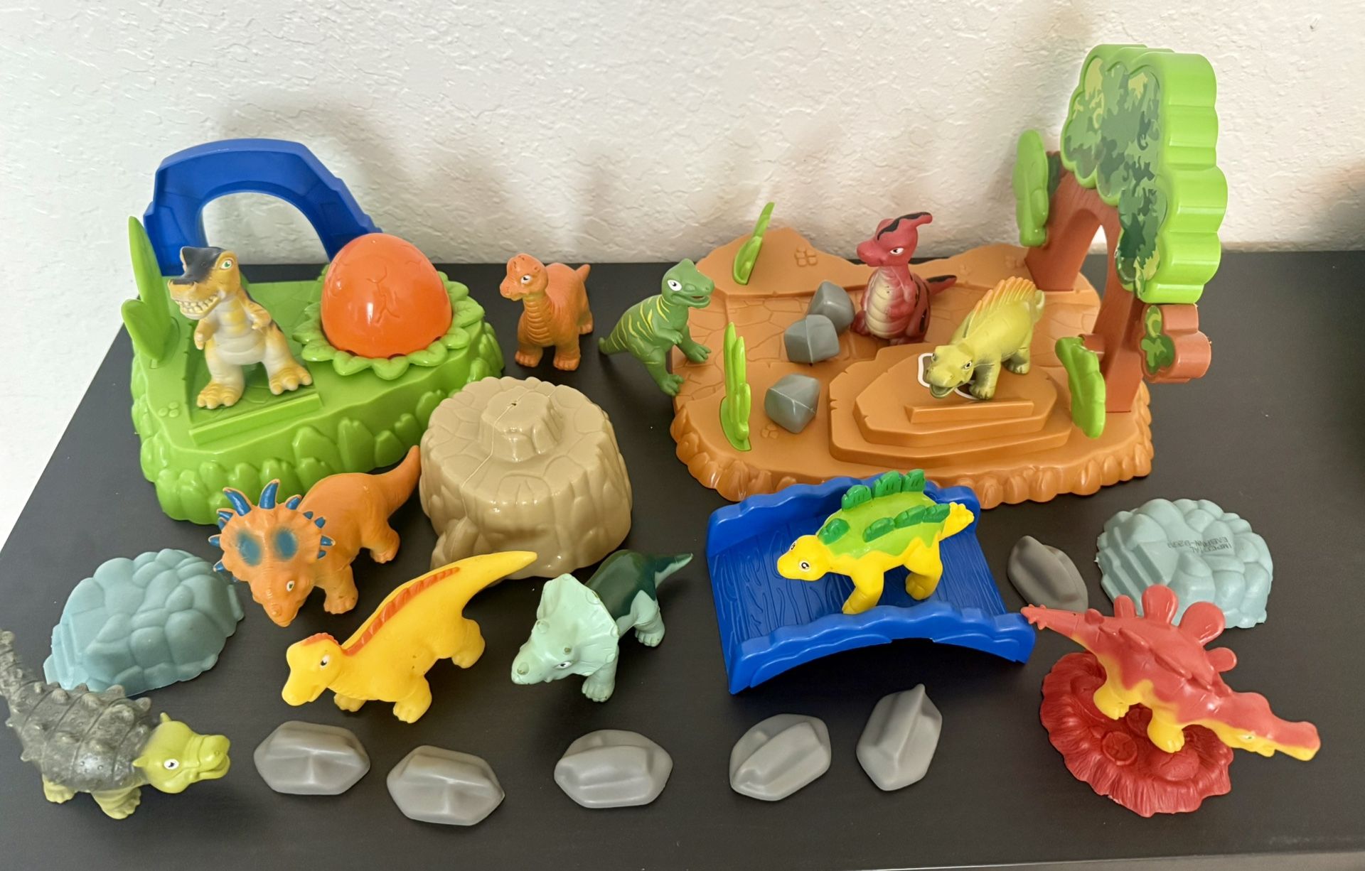 Dinosaurs Set