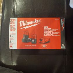 Milwaukee M12 Starter Kit – CP2.0 & XC4.0 Batteries + Charger (NEW)